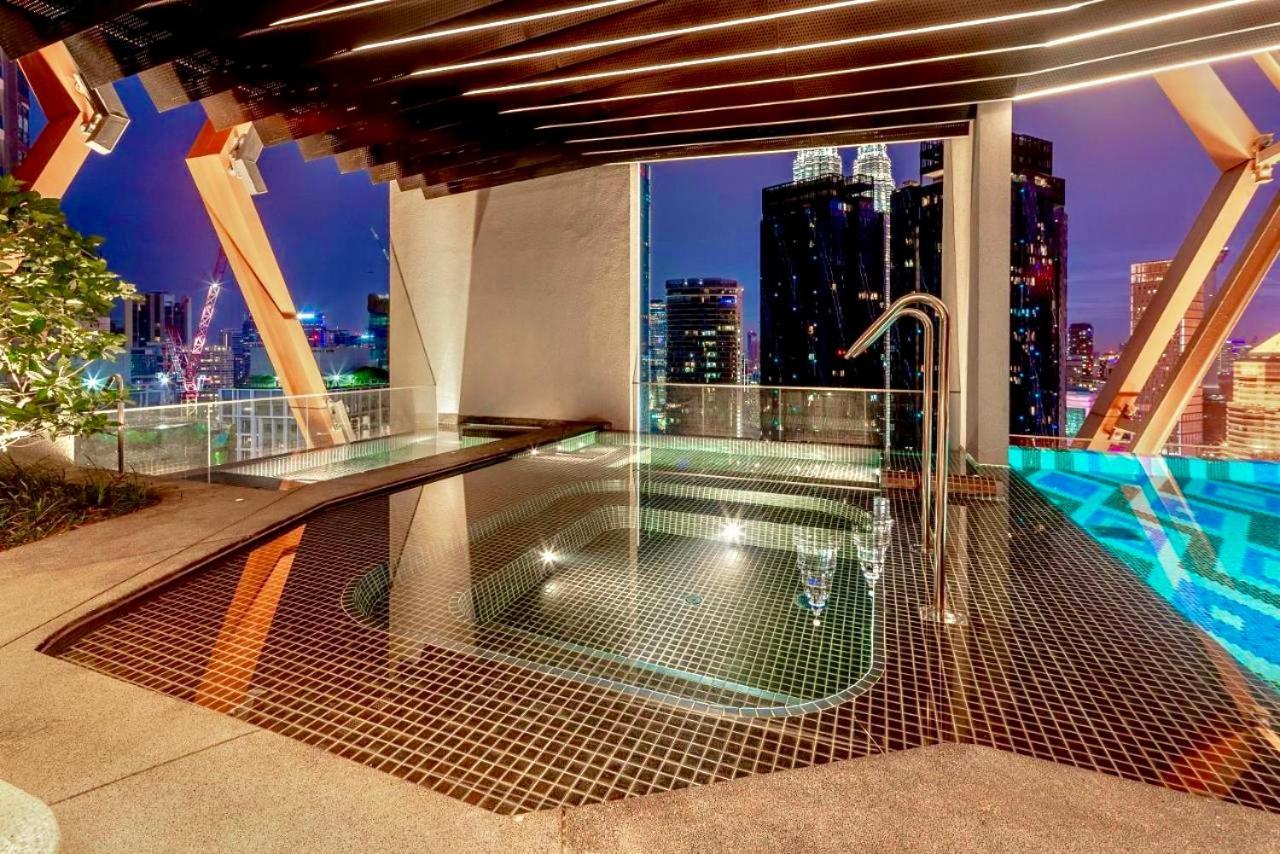 Scarletz Suites Klcc By M Suites Kuala Lumpur Exterior photo