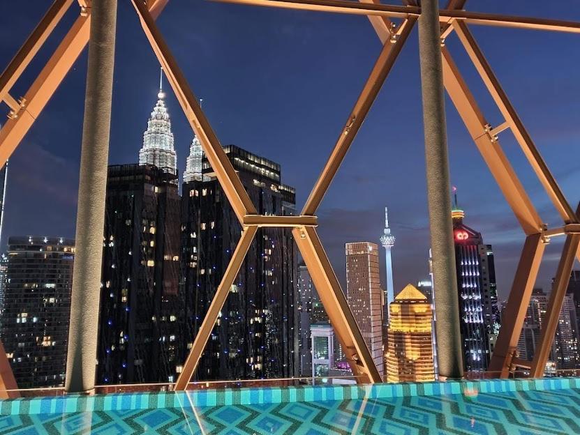 Scarletz Suites Klcc By M Suites Kuala Lumpur Exterior photo
